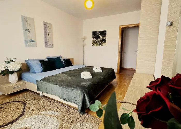 Unirii River View Apartment Bucharest