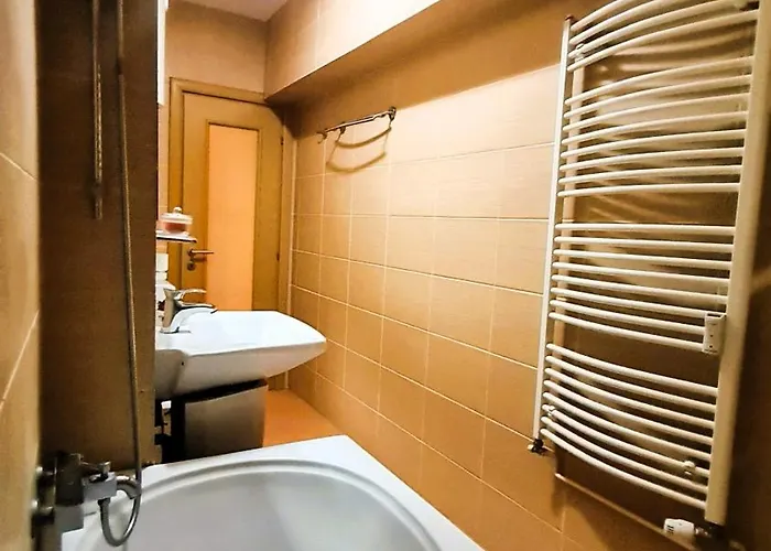 Апартаменти Unirii River View *