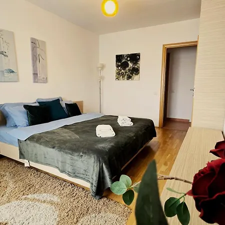 Unirii River View Apartment Bucharest